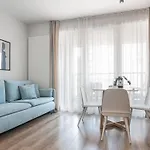 Tuyo Bokserska Apartment